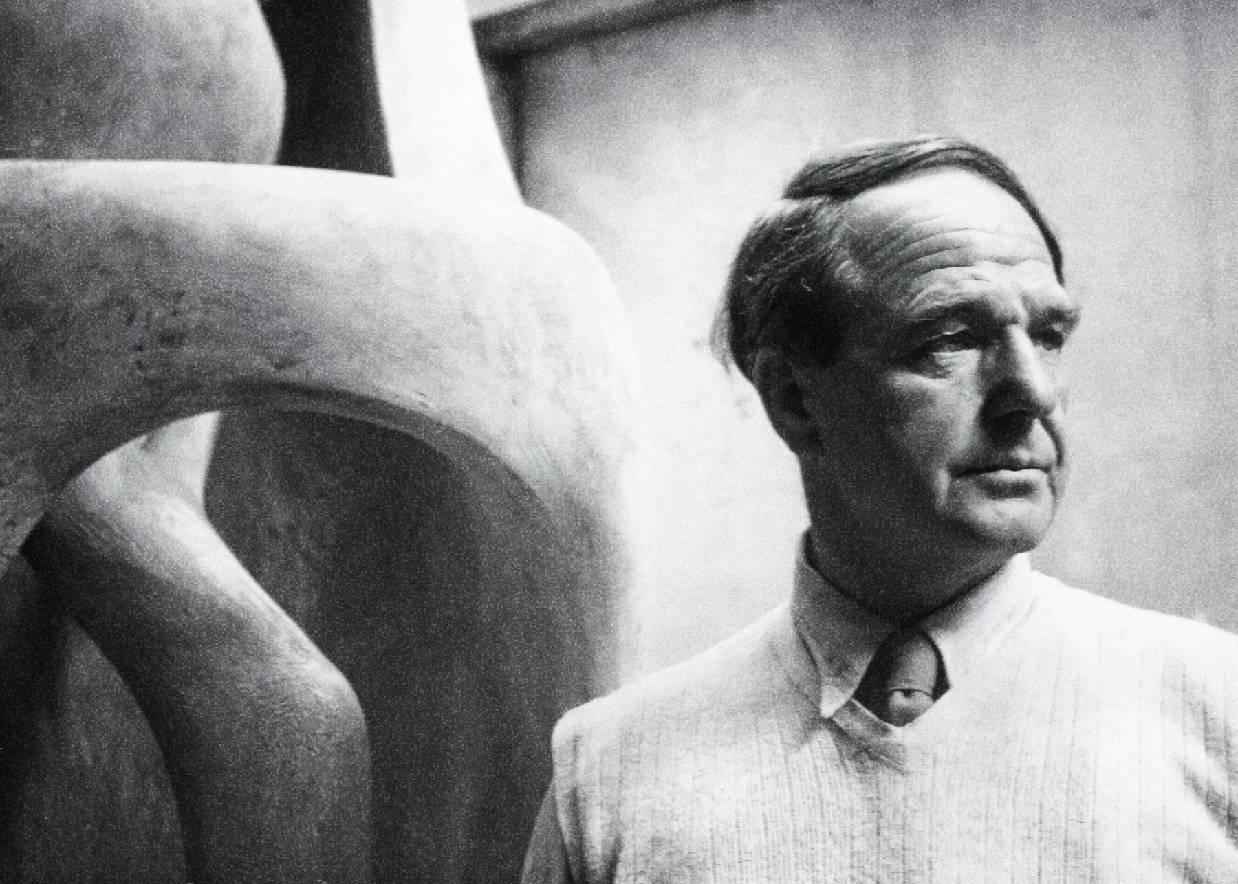 HENRY MOORE